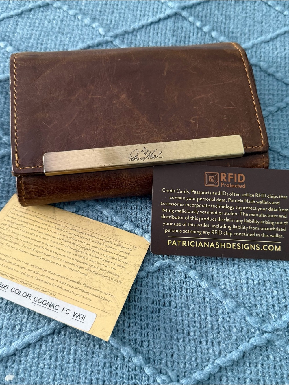 Patricia Nash Cametti Trifold Wallet In Cognac Distressed Leather
